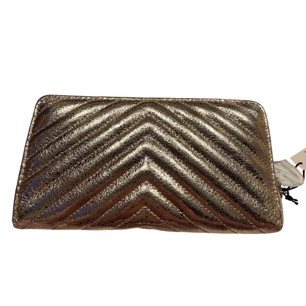 VS Quilted Metallic Wallet - Picture 2 of 3